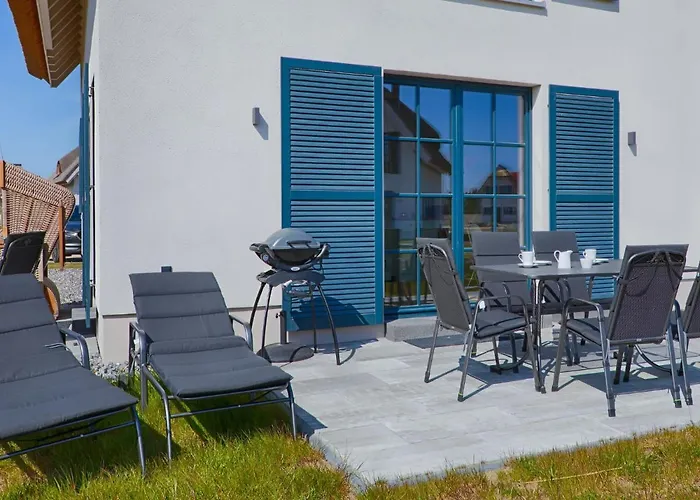 Reetland am Meer - Premium Reetdachvilla mit 3 Schlafzimmern, Sauna und Kamin F14 Dranske